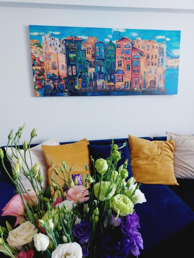 Cozy Apartment In The Center Of Bucarest Exterior foto
